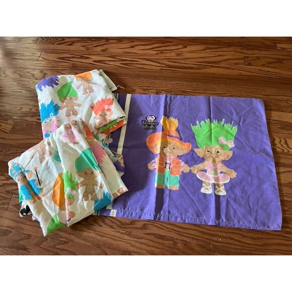 Vintage Treasure Trolls Twin Size Sheet Set - Picture 1 of 5
